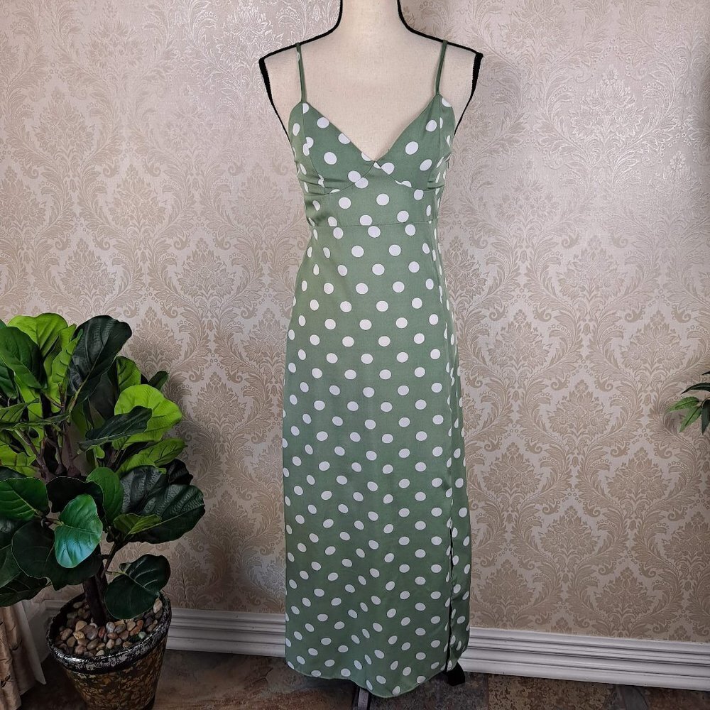 SBEtro Size Small Green Midi Dress White Polka Dots Spaghetti Straps V-Neck NWOT